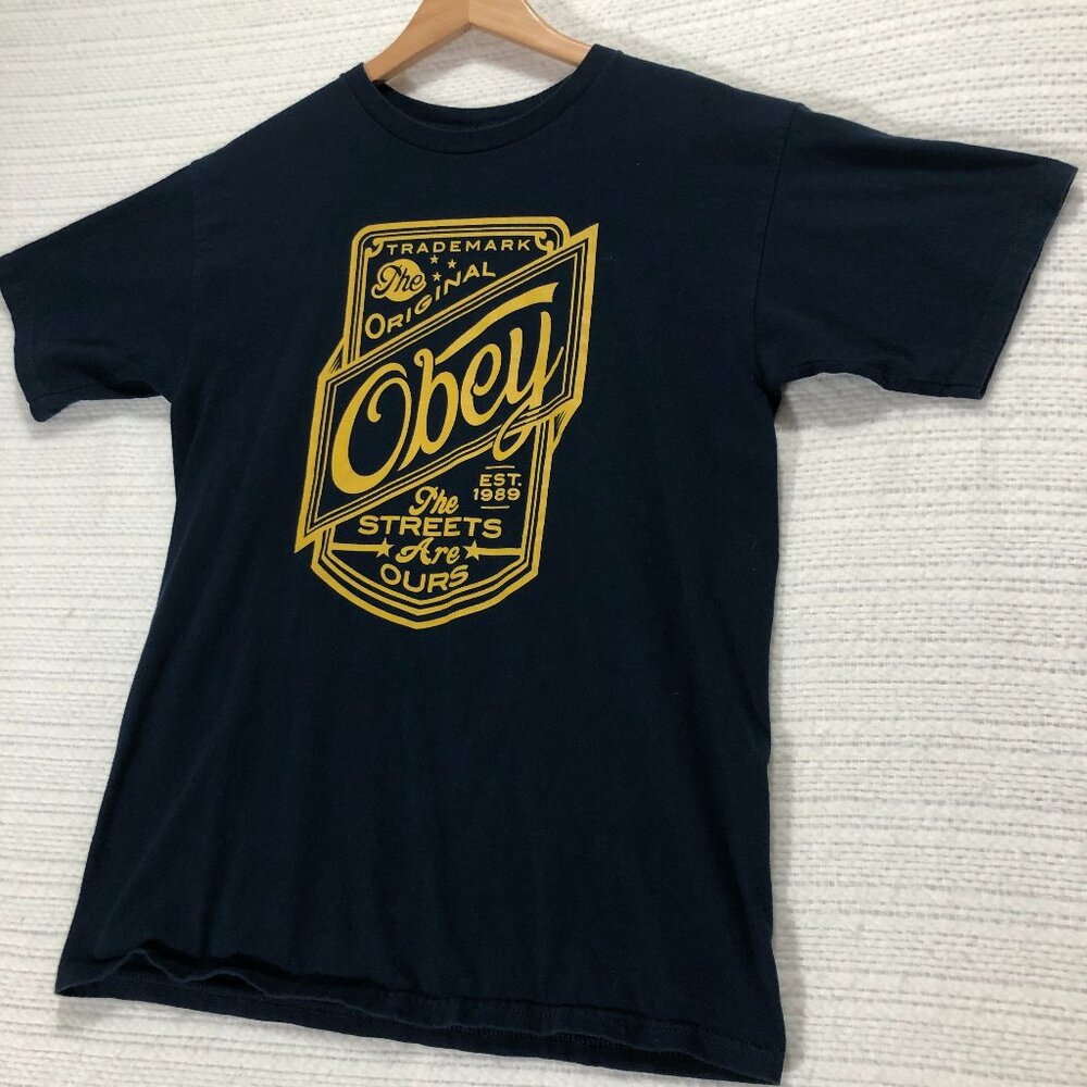 Obey The Streets Are Ours Graphic T-Shirt Size Medium